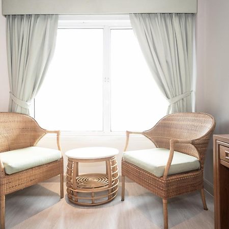 Baan Sukhumvit Soi 18 Hotel Bangkok Eksteriør billede